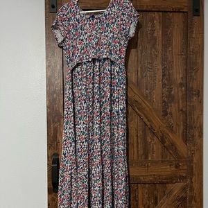Seraphine long floral maternity/nursing dress size 12